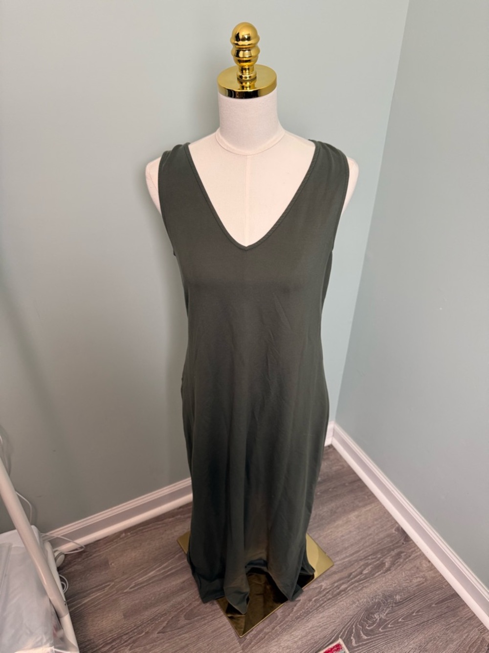 Garnet Hill Easy Knit Layering Midi Dress Dark Olive Green Jersey Knit Medium M